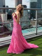 Sheath/Column Scoop Neck Backless Tulle Prom Dresses With Appliques