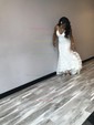 Trumpet/Mermaid V-neck Lace Sweep Train Wedding Dresses