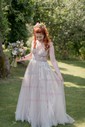 Ball Gown/Princess V-neck Tulle Sweep Train Wedding Dresses With Appliques Lace
