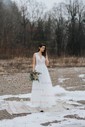 Ball Gown/Princess V-neck Lace Tulle Floor-length Wedding Dresses With Buttons