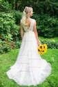 Ball Gown V-neck Lace Tulle Floor-length Wedding Dresses With Buttons