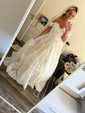 Ball Gown/Princess Off-the-shoulder Tulle Court Train Wedding Dresses With Appliques Lace