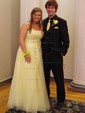 Princess Scoop Neck Tulle Prom Dresses With Appliques