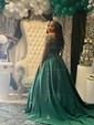 Ball Gown/Princess Floor-length Off-the-shoulder Satin Appliques Lace Prom Dresses