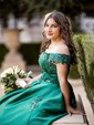 Ball Gown/Princess Floor-length Off-the-shoulder Satin Appliques Lace Prom Dresses