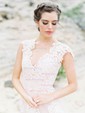 A-line V-neck Tulle Sweep Train Wedding Dresses With Appliques Lace
