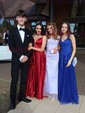Ball Gown V-neck Tulle Prom Dresses With Appliques