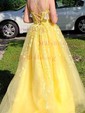 Ball Gown Scoop Neck Tulle Prom Dresses With Appliques