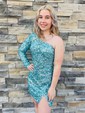 Sheath/Column One Shoulder Velvet Sequins Short/Mini Homecoming Dresses With Split Front