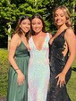 Trumpet/Mermaid Sweep Train V-neck Sequined Prom Dresses