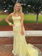 Mermaid Scoop Neck Tulle Prom Dresses With Appliques