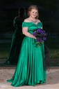 Ball Gown/Princess Sweep Train Off-the-shoulder Satin Split Front Prom Dresses