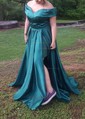 Ball Gown/Princess Sweep Train Off-the-shoulder Satin Split Front Prom Dresses