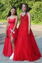 Ball Gown V-neck Tulle Prom Dresses With Appliques