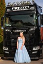 Ball Gown V-neck Tulle Prom Dresses With Ruched