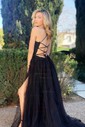 Ball Gown Scoop Neck Tulle Prom Dresses With Appliques