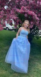 Ball Gown Scoop Neck Tulle Prom Dresses With Appliques