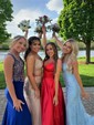 Mermaid Scoop Neck Tulle Prom Dresses With Appliques