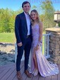 Sheath/Column V-neck Sparkly Sequin Prom Dresses With Appliques