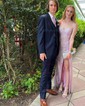 Sheath/Column V-neck Sparkly Sequin Prom Dresses With Appliques