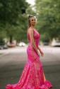 Trumpet/Mermaid V-neck Sequined Floor-length Prom Dresses