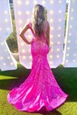 Trumpet/Mermaid V-neck Sequined Floor-length Prom Dresses