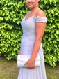 A-line Off-the-shoulder Chiffon Prom Dresses With Appliques