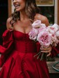 Ball Gown Sweetheart Satin Prom Dresses With Puff Sleeve