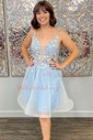 A-line V-neck Tulle Homecoming Dresses With Appliques Lace