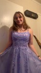 Ball Gown Scoop Neck Tulle Prom Dresses With Appliques