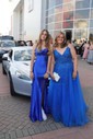 Ball Gown V-neck Tulle Prom Dresses With Appliques