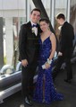 Sheath/Column V-neck Sparkly Velvet Sequin Prom Dresses