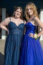 Ball Gown V-neck Tulle Corset Prom Dresses With Appliques