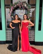 Mermaid Off-the-shoulder Satin Corset Prom Dresses With Appliques