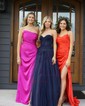 Mermaid V-neck Satin Prom Dresses With Ruched
