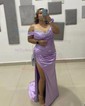 Sheath/Column V-neck Ruched Satin Prom Dresses With Beading