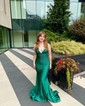 Black Mermaid V-neck Jersey Beaded Prom Dresses