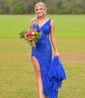 Sheath/Column V-neck Sparkly Sequin Prom Dresses With Feather