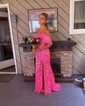 Mermaid Off-the-shoulder Sparkly Sequin Prom Dresses With Feather