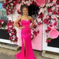 Mermaid V-neck Satin Prom Dresses With Ruched