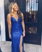 Sheath/Column V-neck Sparkly Sequin Backless Prom Dresses With Appliques