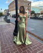 Unique Sheath/Column Satin Sweetheart Ruched Split Prom Dresses