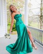 Sheath/Column Strapless Satin Cut Out Prom Dresses With Ruched