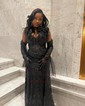 Mermaid V-neck Sparkly Sequin Prom Dresses With Appliques