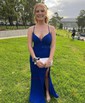 Mermaid V-neck Glitter Prom Dresses With Ruched