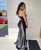 Mermaid Sweetheart Satin Prom Dresses With Appliques