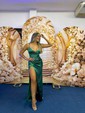 Black Mermaid V-neck Satin Prom Dresses With Ruched