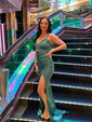 Black Mermaid V-neck Satin Prom Dresses With Ruched