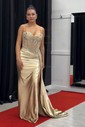Sheath/Column Sweetheart Satin Corset Prom Dresses With Appliques
