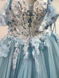 Ball Gown Off-the-shoulder Tulle Prom Dresses With Appliques